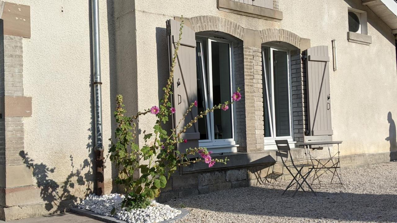 Au 157 - Locations Contrexeville Luaran gambar